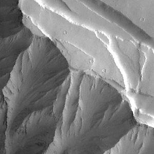 Ophir Chasma badlands THEMIS_IOTD_20141103)