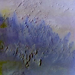 Capen Crater dunes false color (THEMIS_IOTD_20150121)