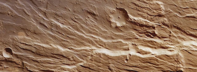 Chasms_and_cliffs_on_Mars_node_full_image_2