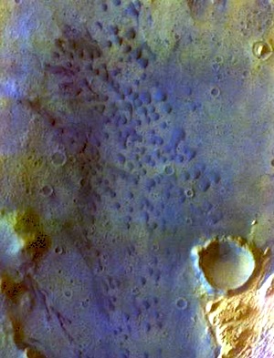 Dunes in Trouvelot Crater false color (THEMIS_IOTD_20150320)