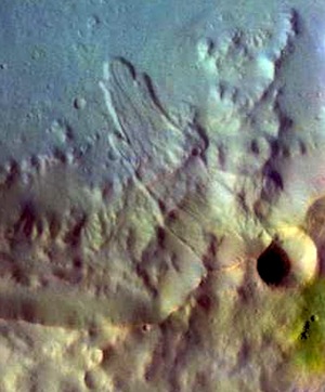 Landslide in Cimmeria crater (THEMIS_IOTD_20150526)