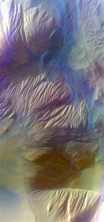 Eroded deposits in Ophir Chasma (THEMIS_IOTD_20161123)