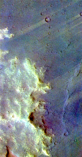 False-color wind streaks on Syrtis Major (THEMIS_IOTD_20170102)