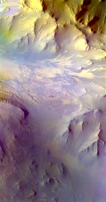 False colors in Coprates Chasma (THEMIS_IOTD_20170209)