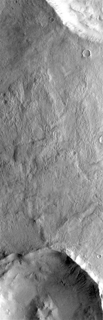 Overlapping crater debris in Terra Sirenum (THEMIS_IOTD_20170717)