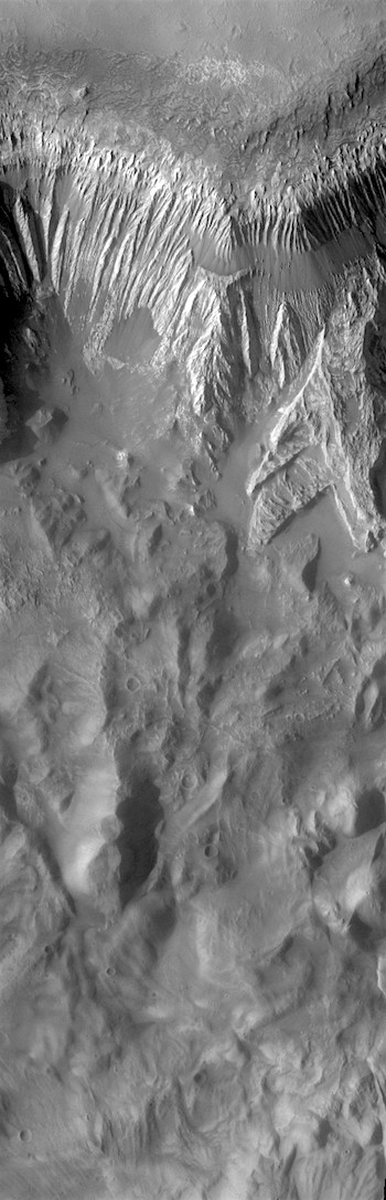 Hebes Chasma (THEMIS_IOTD_20170814)