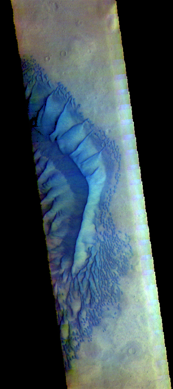 Russell Crater dune ridge in false color (THEMIS_IOTD_20170811)