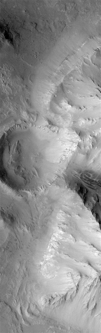 Badlands in Coprates Chasma (THEMIS_IOTD_20170926)