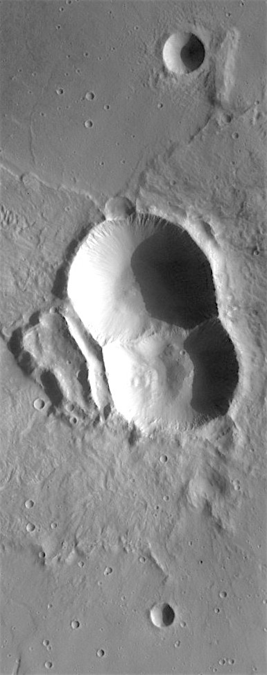 Doublet impact crater in Utopia Planitia (THEMIS_IOTD_20180718)