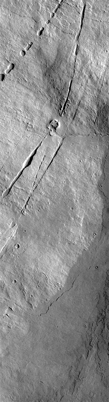 Pavonis Mons flank (THEMIS_IOTD_20180704)