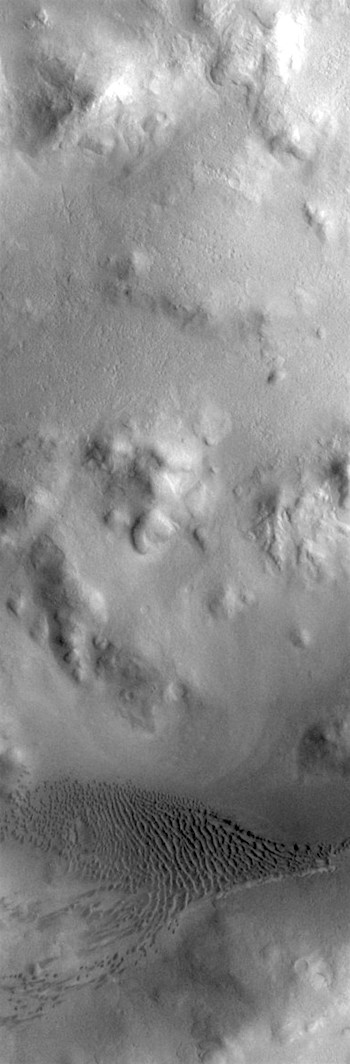 Lyot Crater dune field (THEMIS_IOTD_20190809)